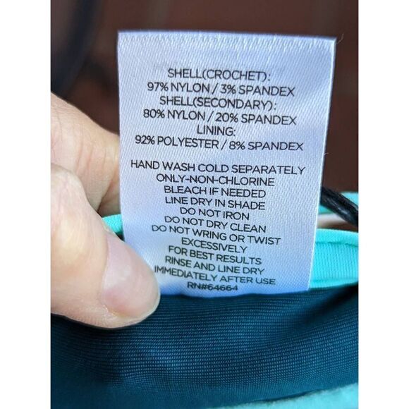 Shade & Shore Women's Bikini top NWT Size 38B - Picture 6 of 6